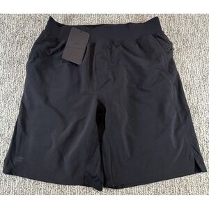 Men's NWT Fabletics 9" Franchise Black Lined Gym Shorts Sz. M Performance